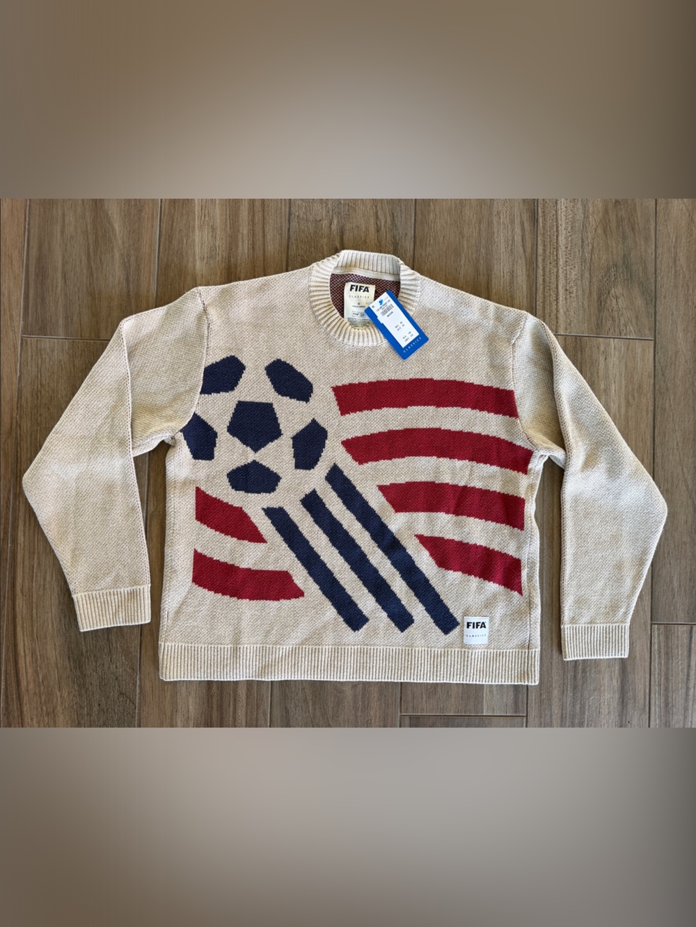 FIFA Classics Abercrombie Men's Cream Knit Sweater Red & Navy Soccer Medium NWT